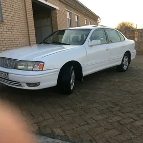 Toyota Avalon 1999