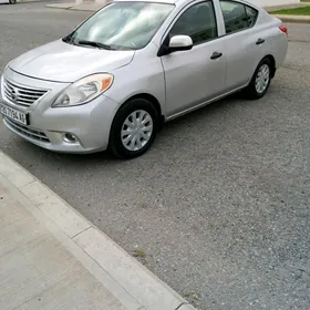 Nissan Versa 2014