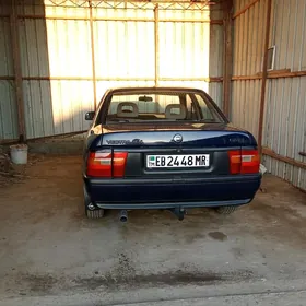 Opel Vectra 1990