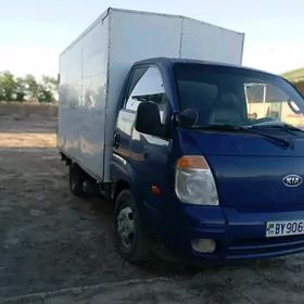 Kia Bongo 2010