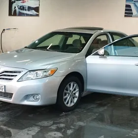 Toyota Camry 2010