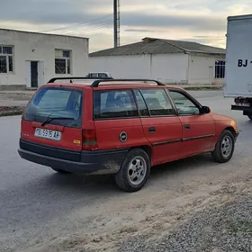 Opel Astra 1995