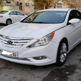 Hyundai Sonata 2012