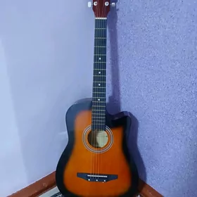 Gitara akustik