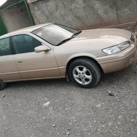 Toyota Camry 1997