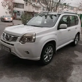 Nissan X-Trail 2010