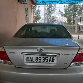 Toyota Camry 2004