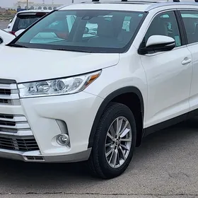 Toyota Highlander 2018