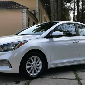 Hyundai Accent 2018