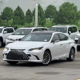 Lexus ES 350 2024