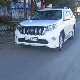 Toyota Land Cruiser Prado 2010