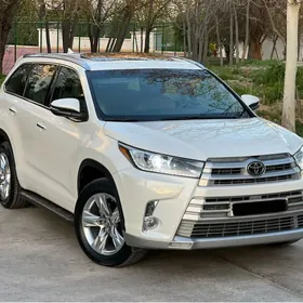 Toyota Highlander 2017