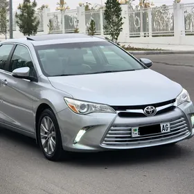 Toyota Camry 2016