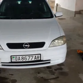 Opel Astra 2000