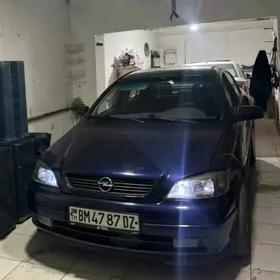 Opel Astra 2000