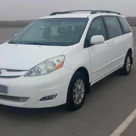 Toyota Sienna 2007