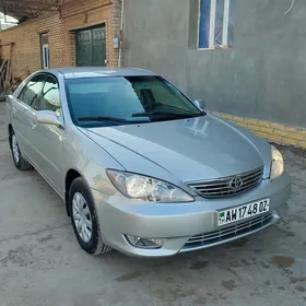 Toyota Camry 2005