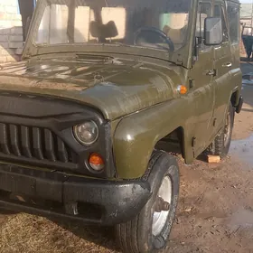 UAZ 469 1998