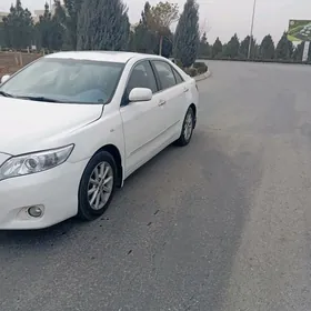 Toyota Camry 2010