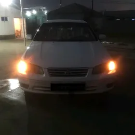 Toyota Camry 1998