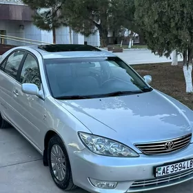 Toyota Camry 2005