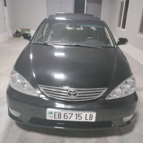 Toyota Camry 2004