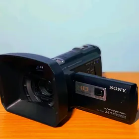 Sony HDR PJ 760 96gb pamet