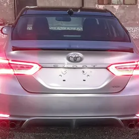 Toyota Camry 2020