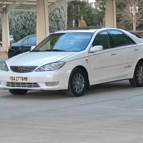 Toyota Camry 2003