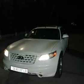 Infiniti FX35 2004