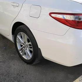 Toyota Camry 2015