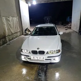 BMW E39 2003