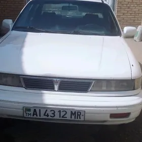 Mitsubishi Galant 1992