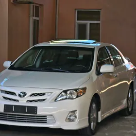 Toyota Corolla 2012