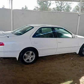 Toyota Camry 1998