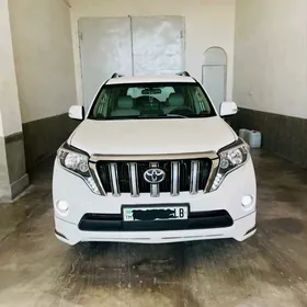 Toyota Land Cruiser Prado 2012