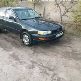 Toyota Camry 1993