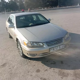 Toyota Camry 1999