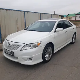 Toyota Camry 2010