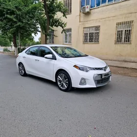 Toyota Corolla 2015