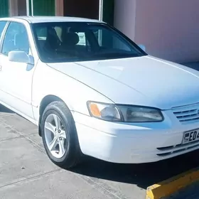 Toyota Camry 1998