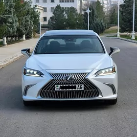 Lexus ES 350 2020