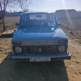 Lada Niva 1986