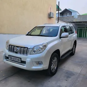 Toyota Land Cruiser Prado 2010