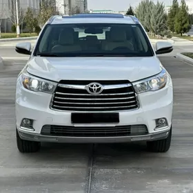 Toyota Highlander 2016