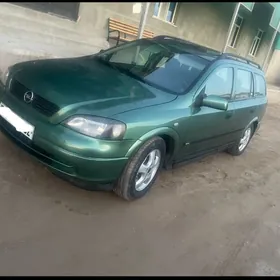 Opel Astra 2005