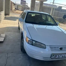 Toyota Camry 1997