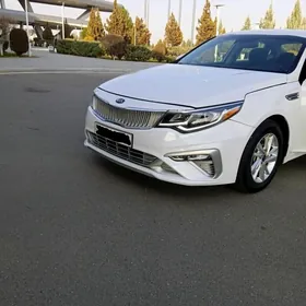 Kia Optima 2019