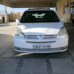 Toyota Sienna 2005