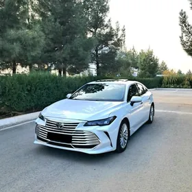 Toyota Avalon 2019